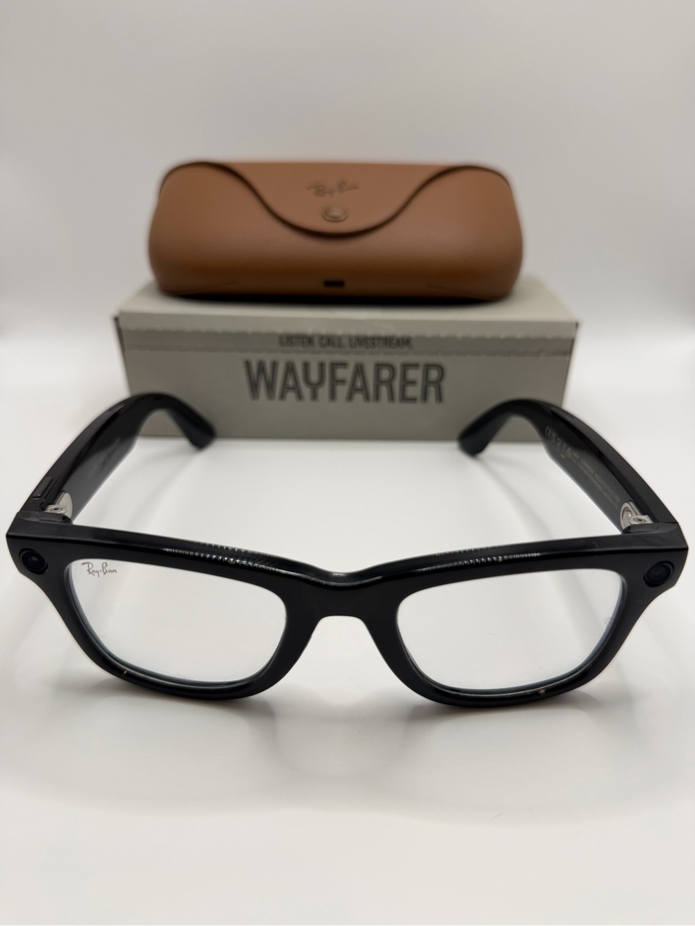 Ray-Ban Wayfarer Men's Glasses in Black with Brown Case